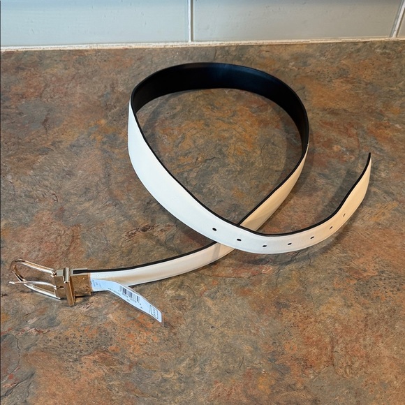 kate spade Accessories - Kate Spade White and Black Reversible Belt with Gold Buckle XL NWT